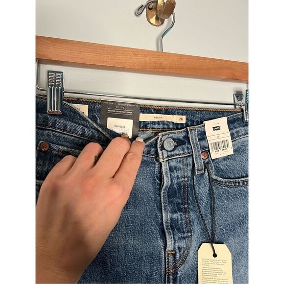 Levi 501 Women's Wedgie Fit Straight Crop Button Fly Denim Pants Blue Size 26 NW - Picture 5 of 8